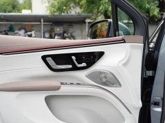 Mercedes-Benz EQS SUV 500 4MATIC - ფოტო 18