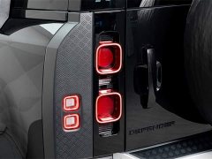 Land Rover Defender 110 P400 Dark Edition - ფოტო 10
