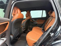 Mercedes-Benz GLC 260 L 4MATIC Dynamic 5-Seater - ფოტო 12