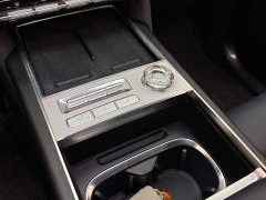 Zeekr Geely Zeekr 9X 2025 Obsidian Black 70kWh Six-Seater - ფოტო 17