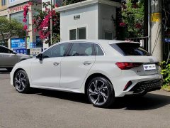 Audi A3 Sportback 35TFSI Prestige - ფოტო 4
