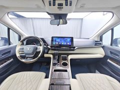 Toyota Sienna 2021 2.5L Hybrid Comfort Edition - ფოტო 5