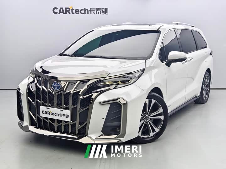 Toyota Gravia 2.5L Hybrid Premium Edition