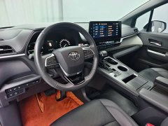 Toyota Gravia 2.5L Hybrid Premium Edition - ფოტო 4