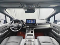 Toyota Gravia 2.5L Hybrid Premium Edition - ფოტო 5