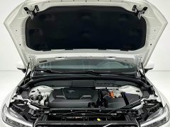 Volvo XC60 Plug-in Hybrid T8 E-Drive Hybrid Elegant Luxury Edition - ფოტო 16