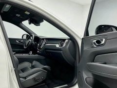 Volvo XC60 Plug-in Hybrid T8 E-Drive Hybrid Elegant Luxury Edition - ფოტო 9