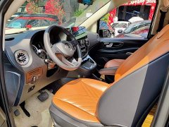 Mercedes-Benz Vito 2023 2.0T Elite 7-Seater - ფოტო 7