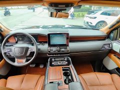 Lincoln Navigator 2020 3.5T Prestige Edition - ფოტო 10