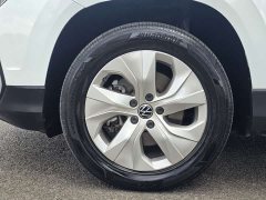 Volkswagen Touareg 300TSI Two-Wheel Drive Crescent Edition - ფოტო 15