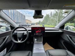 Tesla Model Y Long Range All-Wheel Drive - ფოტო 3