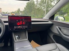 Tesla Model Y Long Range All-Wheel Drive - ფოტო 6