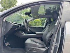 Tesla Model Y Long Range All-Wheel Drive - ფოტო 7