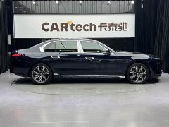 BMW 7 Series 2023 735Li Luxury Package - ფოტო 3