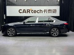 BMW 7 Series 2023 735Li Luxury Package - ფოტო 4