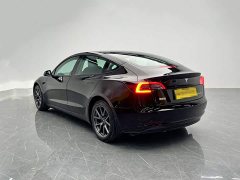 Tesla Model 3 Rear-Wheel Drive - ფოტო 4