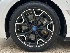 BMW i3 eDrive 40 L Midnight Edition Package - ფოტო 10