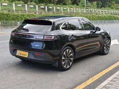 AITO M5 Extended Range Rear-Drive Smart Driving Edition - ფოტო 4