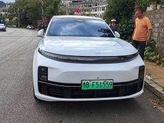 Li Auto L7 Pro - ფოტო 2