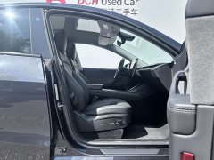Tesla Model Y Rear-Wheel Drive - ფოტო 10