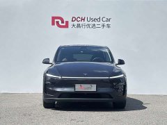 Tesla Model Y Rear-Wheel Drive - ფოტო 2