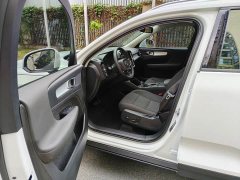 Volvo XC40 T3 Smart Fashion Edition - ფოტო 10