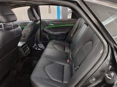 Toyota Avalon 2.5L Luxury - ფოტო 8