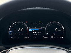 Toyota Camry 2.5S Sharp Edition - ფოტო 18