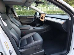 Tesla Model Y Long Range All-Wheel Drive - ფოტო 13