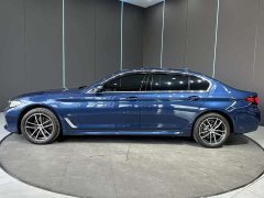 BMW 5 Series 525Li M Sport Package - ფოტო 4