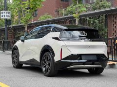 Zeekr Geely Zeekr X 2025 Four-Seat Rear-Drive Rubik's Cube Edition - ფოტო 16