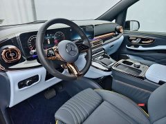 Mercedes-Benz V-Class V 300 L Long Wheelbase Luxury Edition - ფოტო 5