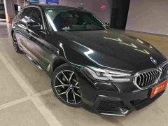 BMW 5 Series 530Li Luxury M Sport Package - ფოტო 2