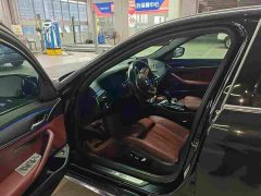 BMW 5 Series 530Li Luxury M Sport Package - ფოტო 4