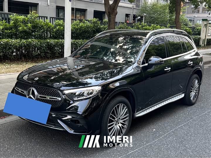 Mercedes-Benz GLC 300 L 4MATIC Dynamic 5-Seater