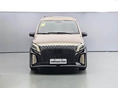 Mercedes-Benz Vito 2024 2.0T Business Edition 7-Seater - ფოტო 2