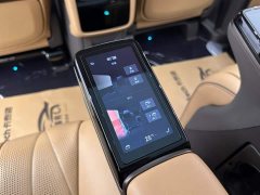 Denza D9 2022 DM-i 970 AWD Flagship - ფოტო 18