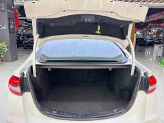 Ford Mondeo 2018 EcoBoost 180 Fashion - ფოტო 9