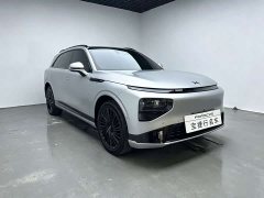 XPeng G9 725 Max - ფოტო 3