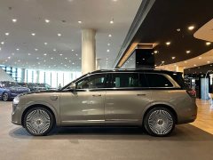 AITO Wenjie M9 Extended Range Ultra 52kWh 6-Seater with 192-Line LiDAR - ფოტო 5