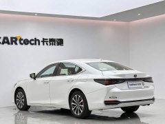 Lexus ES 200 Premium Edition - ფოტო 3