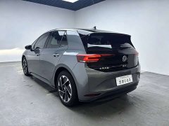 Volkswagen ID.3 Outstanding Edition - ფოტო 5