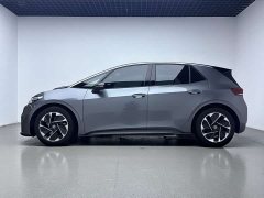 Volkswagen ID.3 Outstanding Edition - ფოტო 9
