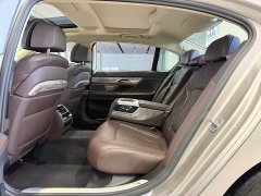 BMW 7 Series 740Li Premier Luxury Package - ფოტო 12