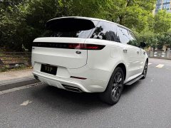 Land Rover Range Rover Sport 400PS Dynamic SE - ფოტო 11