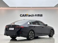 BMW 5 Series 530Li Premier M Sport Package - ფოტო 5