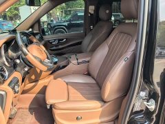 Mercedes-Benz V-Class 2022 V 260 L Long Wheelbase Luxury Edition - ფოტო 11