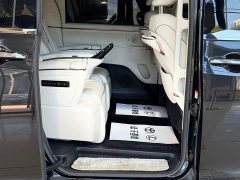 Lexus LM 2023 500h Six-Seat Premium Edition - ფოტო 13