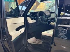 Lexus LM 2023 500h Six-Seat Premium Edition - ფოტო 6
