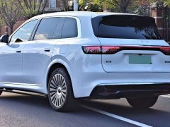 AITO M8 Pure Electric Max Six-Seat Long Range Edition (192-Channel LiDAR) - ფოტო 4